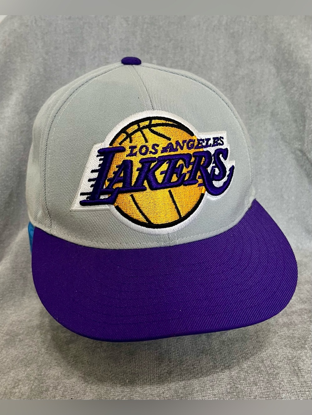 Mitchell & Ness Los Angeles Lakers Hardwood Classics Fitted Hat 7 5/8